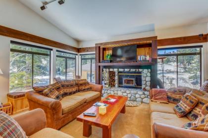 Holiday homes in mammoth Lakes California