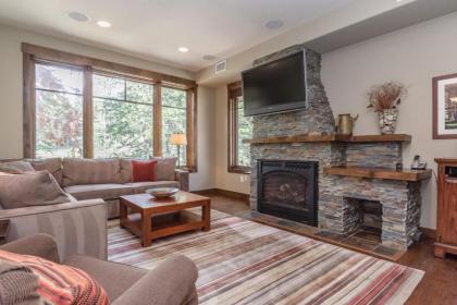 Holiday homes in mammoth Lakes California