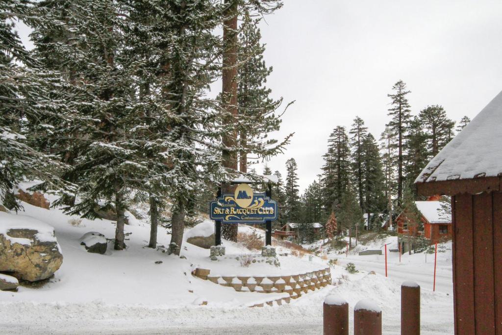 Mammoth Ski & Racquet Club #1 - image 2