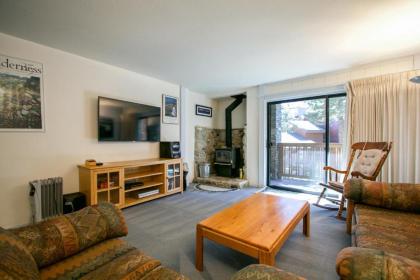 Apartment in mammoth Lakes California