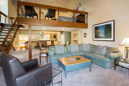 Holiday homes in mammoth Lakes California