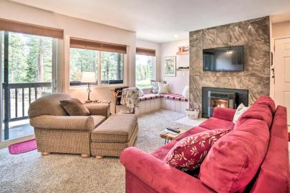 mammoth Lakes Condo with Pool and Spa Access Near Slopes