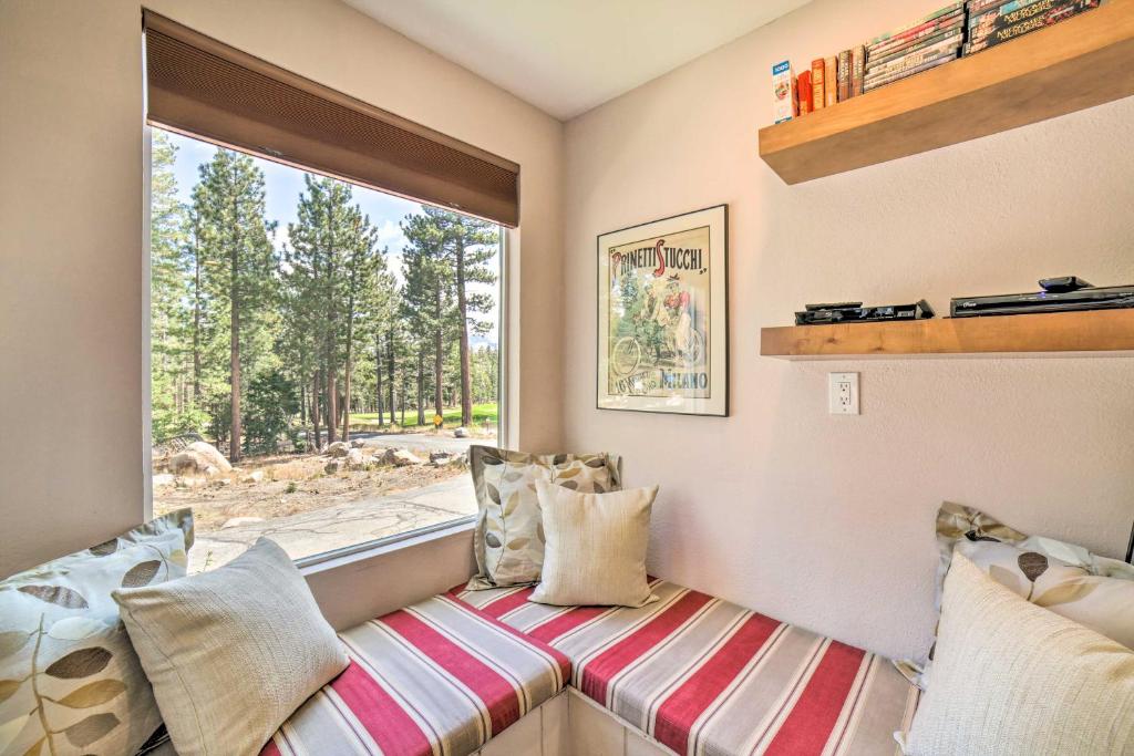 Mammoth Lakes Condo with Pool and Spa Access Near Slopes! - image 3