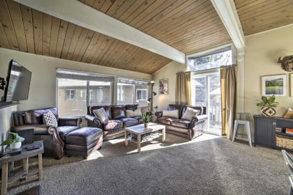 Mammoth Lakes Condo with Pool Less Than 5 Mi to Skiing! - image 4