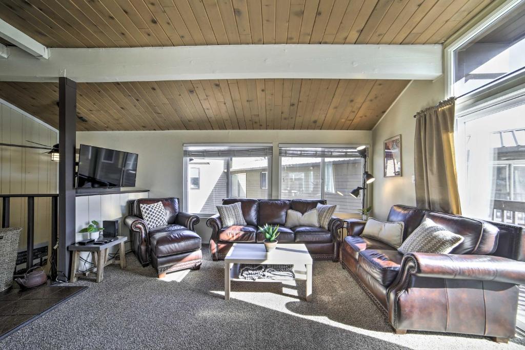 Mammoth Lakes Condo with Pool Less Than 5 Mi to Skiing! - image 6