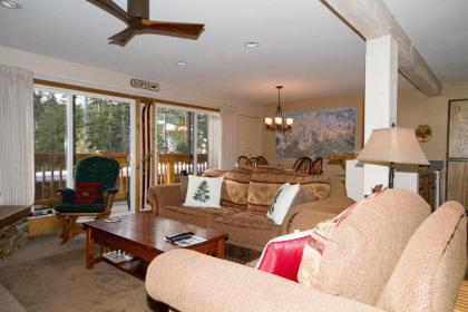 Holiday homes in mammoth Lakes California