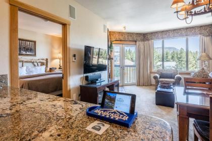 Juniper Springs Lodge #413 - Luxury Ski in Ski out! 2 Bedroom - image 4