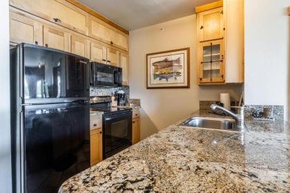 Juniper Springs Lodge #413 - Luxury Ski in Ski out! 2 Bedroom - image 7