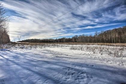 Lakes of the North House on Snowmobile Trail! - image 14