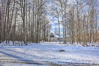 Lakes of the North House on Snowmobile Trail! - image 2