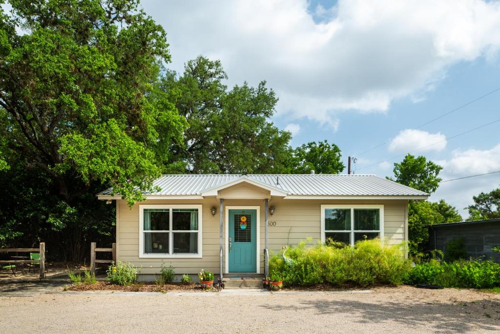 Bear Creek Cottage - image 5