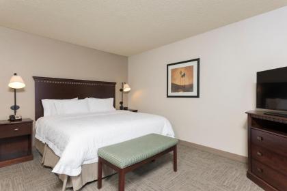 Hampton Inn & Suites Hartford-Manchester - image 12