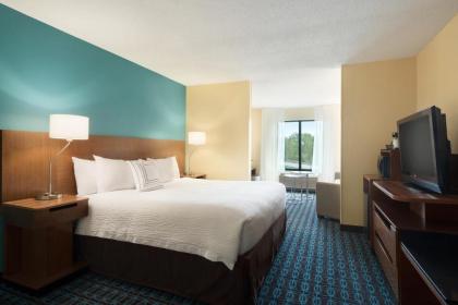 Fairfield Inn & Suites Hartford Manchester - image 12