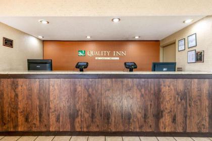 Quality Inn Manchester - image 13