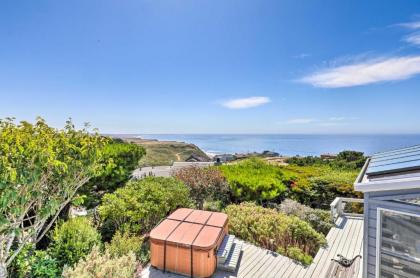 Oceanfront Irish Beach Sea Haven Home with Hot Tub - image 4