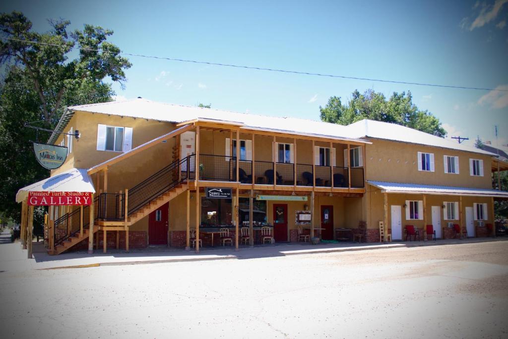 Mancos Inn - main image