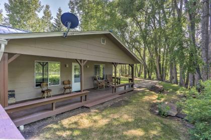 Peaceful Mancos Hideaway with Unbeatable River Views - image 11