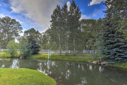 Peaceful Mancos Hideaway with Unbeatable River Views - image 2