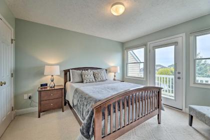 Manistee Condo with Deck 300 Ft to Beachfront! - image 13