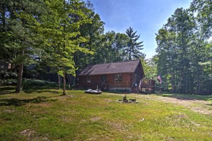 Thunder Cove Cabin Manistique Cabin with Lake View! - image 12