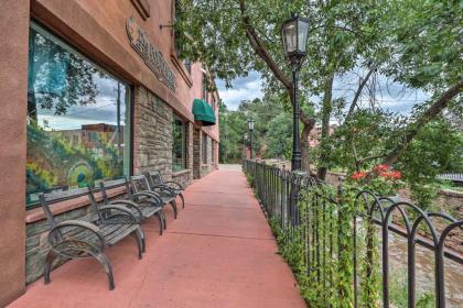 Downtown Manitou Springs Home Tranquil Creek View - image 2