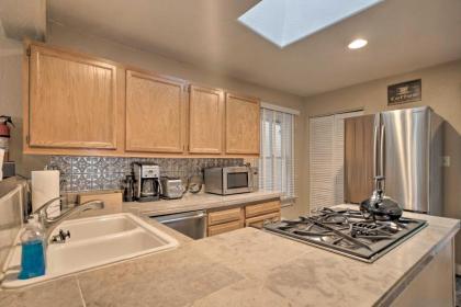 Creekside Home with Patio Walk to Manitou Incline! - image 11