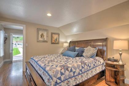 Creekside Home with Patio Walk to Manitou Incline! - image 15