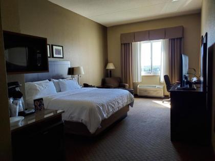 Holiday Inn Express Hotel & Suites Mankato East an IHG Hotel - image 8