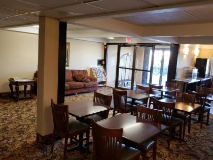 Coratel Inn & Suites Mankato - image 4