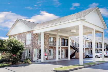 Days Inn by Wyndham manning South Carolina