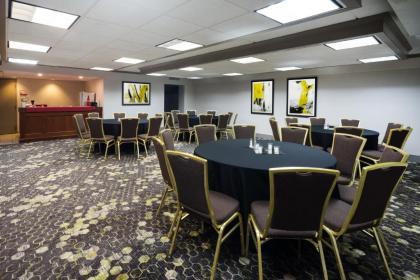 Holiday Inn Mansfield-Foxboro Area an IHG Hotel - image 13