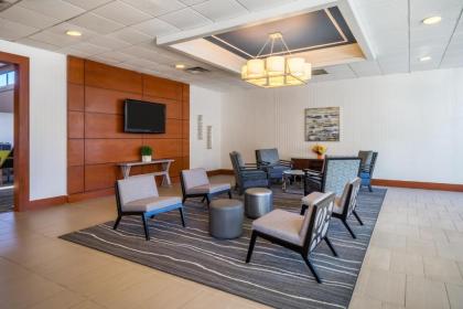 Holiday Inn Mansfield-Foxboro Area an IHG Hotel - image 16