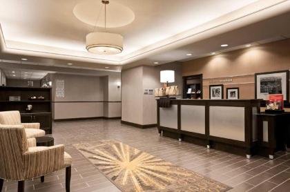 Hampton Inn & Suites - Mansfield - image 9