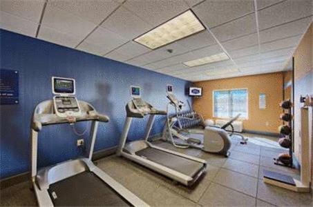 Hampton Inn & Suites - Mansfield - image 2