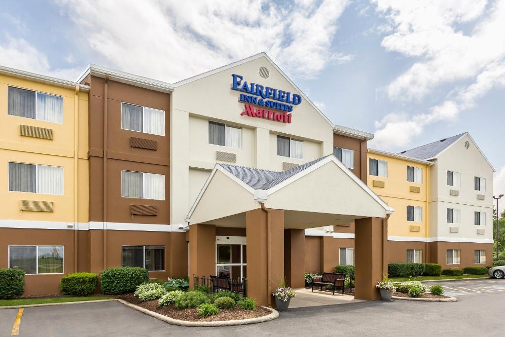 Fairfield Inn & Suites Mansfield Ontario - main image