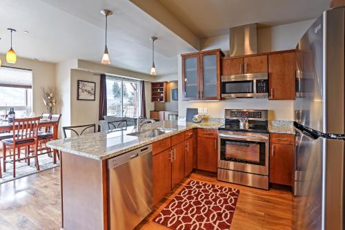 Marvelous Manson Condo Steps to Lake Chelan Beach - image 5