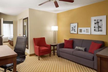 Country Inn & Suites by Radisson Manteno IL - image 8
