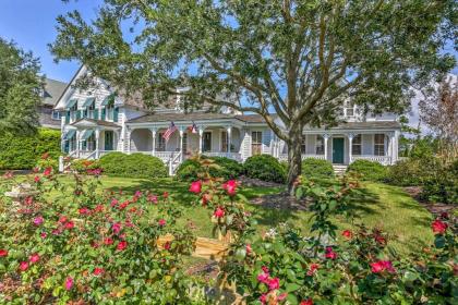 Historic Manteo House on Roanoke Sound with Dock! - image 12