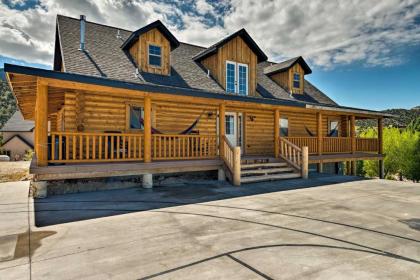 Cabin with Theater Room Less Than 1Mi to Palisade State Park! - image 1