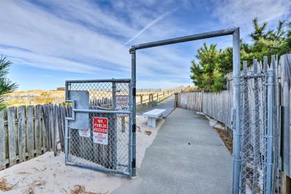 Oceanside Beach House in Pvt Beach Community! - image 5