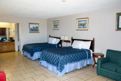 Toledo Town Inn - image 8