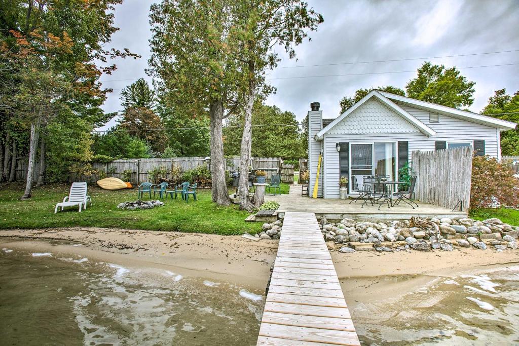 Charming Nautical Cottage on Little Traverse Lake! - main image