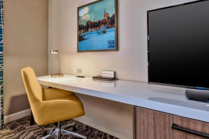 Hilton Garden Inn Minneapolis Maple Grove - image 8