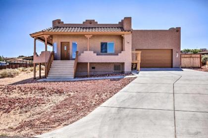 Pet-Friendly Adobe about 3 Miles to Lake Powell! - image 11