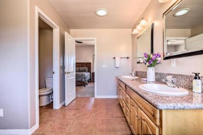 Pet-Friendly Adobe about 3 Miles to Lake Powell! - image 13