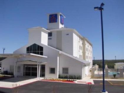 Motel 6-Marble Falls TX - image 12