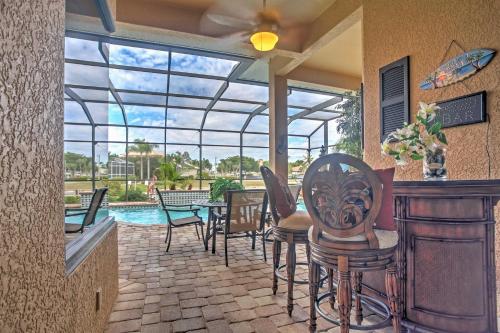 Upscale Marco Island Villa with Outdoor Bar and Pool! - image 4