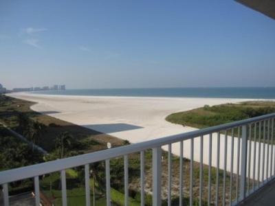 SST3-811 - South Seas Tower condo - image 4