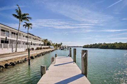 Sunset Suite Marco Island Condo with Dock and Pool! - image 3