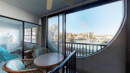 Renovated 2 Story 2 bed 2 bath Cabana Unit w/ On-Site Dolphin Tiki! - image 11